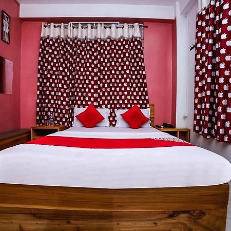 Shillong Guest House エクステリア 写真